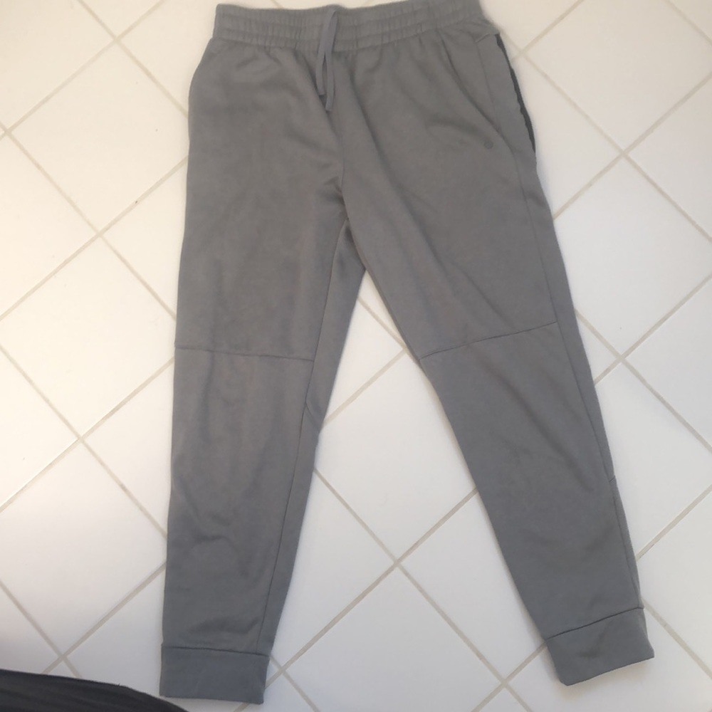 Rb3 Gray Joggers, Size medium, zip up pockets.